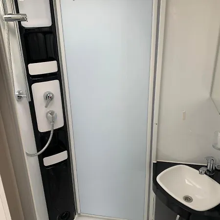 Caravan *